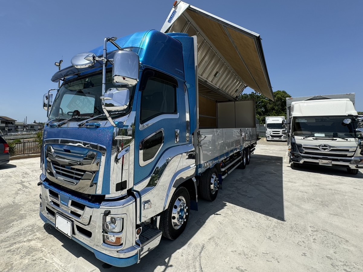 ギガ ウイング 青ラメ塗装 – 日本トラックス Nihon Trucks ギガ ウイング 青ラメ塗装 – 日本トラックス Nihon Trucks