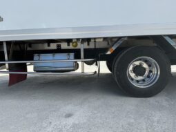 
										フォワード　冷凍冷蔵車 full									