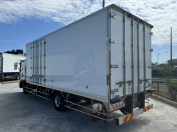 
										フォワード　冷凍冷蔵車 full									