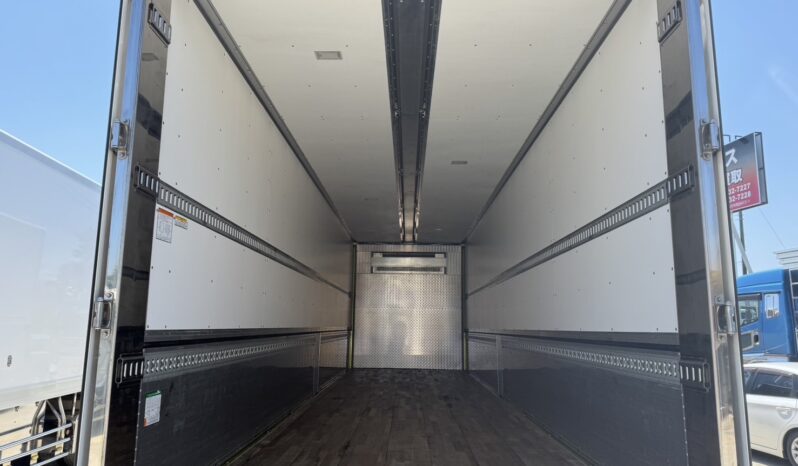 
								ギガ　冷凍ウィング full									