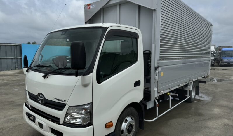
								トヨエース　ウイング full									