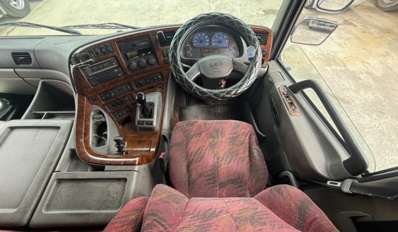 
								クオン　平ボディ　青 full									