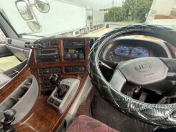 
										クオン　平ボディ　青 full									