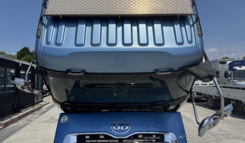 
								クオン　平ボディ　青 full									