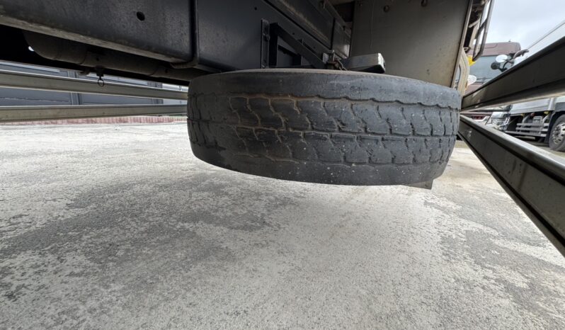 
								クオン　平ボディ　青 full									