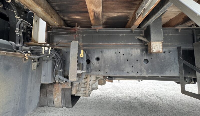 
								クオン　平ボディ　青 full									