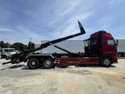 
										プロフィア　アームロール　赤 full									