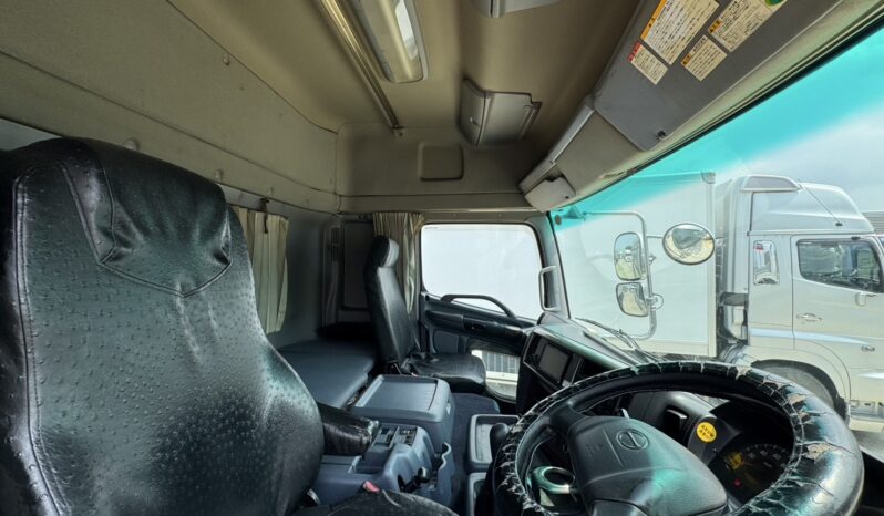 
								プロフィア　ウイング　銀 full									