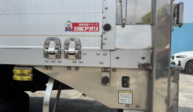 
								プロフィア　ウイング　銀 full									