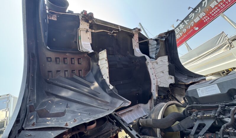 
								クオン　冷凍ウイング full									