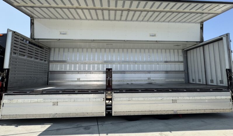 
								クオン　冷凍ウイング full									