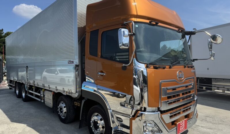 
								クオン　ウイング　金 full									