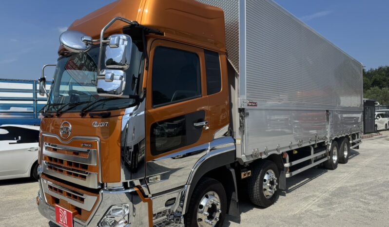 
								クオン　ウイング　金 full									