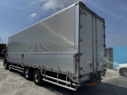 
										クオン　ウイング　金 full									