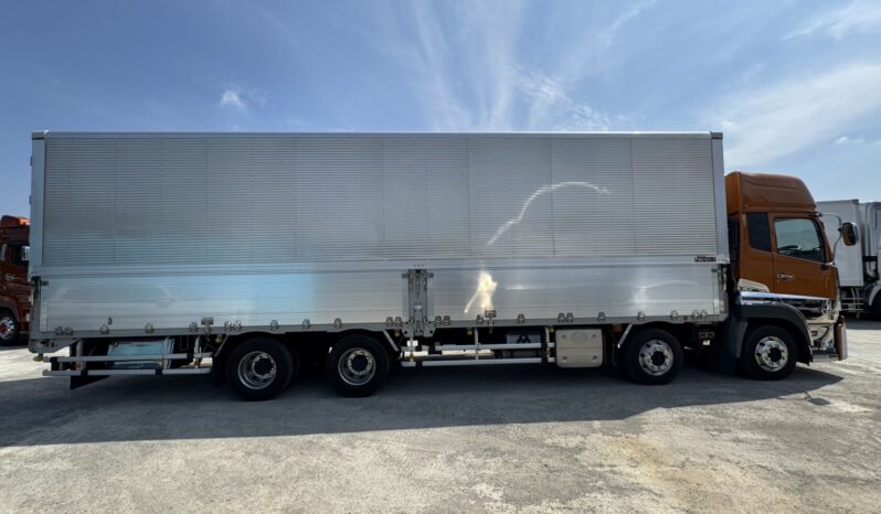 
								クオン　ウイング　金 full									