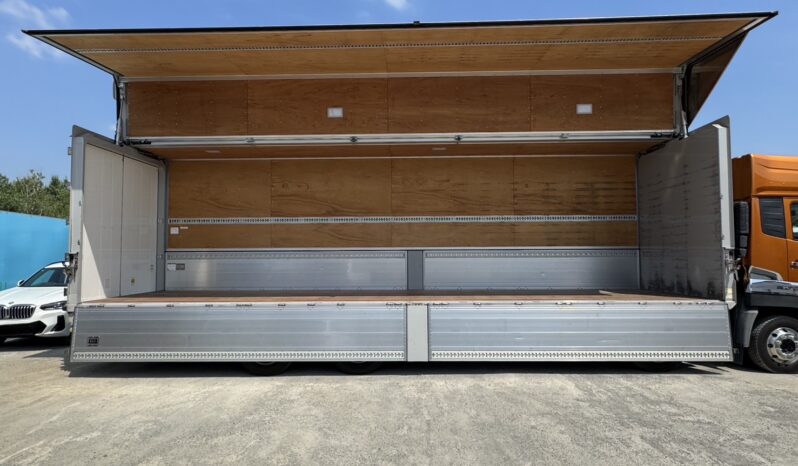 
								クオン　ウイング　金 full									