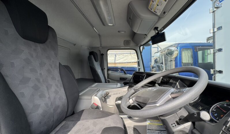 
								クオン　ゼスト付 full									