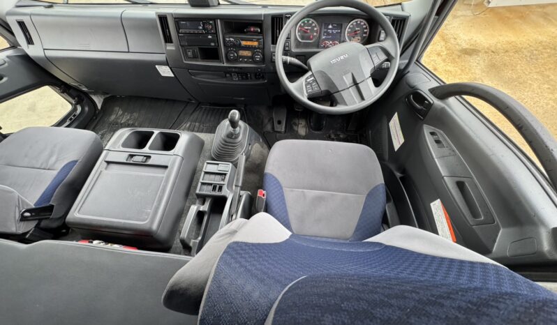 
								フォワード　ウイング　赤 full									