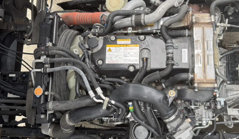 
								フォワード　ウイング　赤 full									