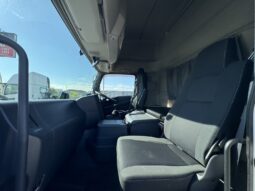 
										ギガ　ウイング　白 full									