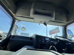 
										ギガ　ウイング　白 full									