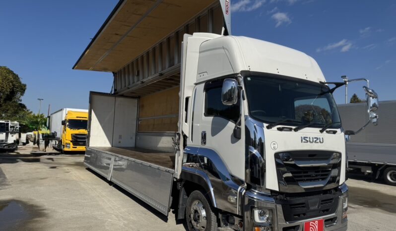 
								ギガ　ウイング　白 full									