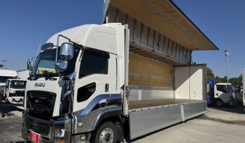 
								ギガ　ウイング　白 full									