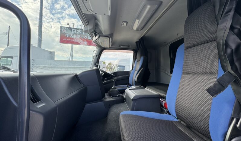 
								ギガ　ウィング　ロールーフ full									