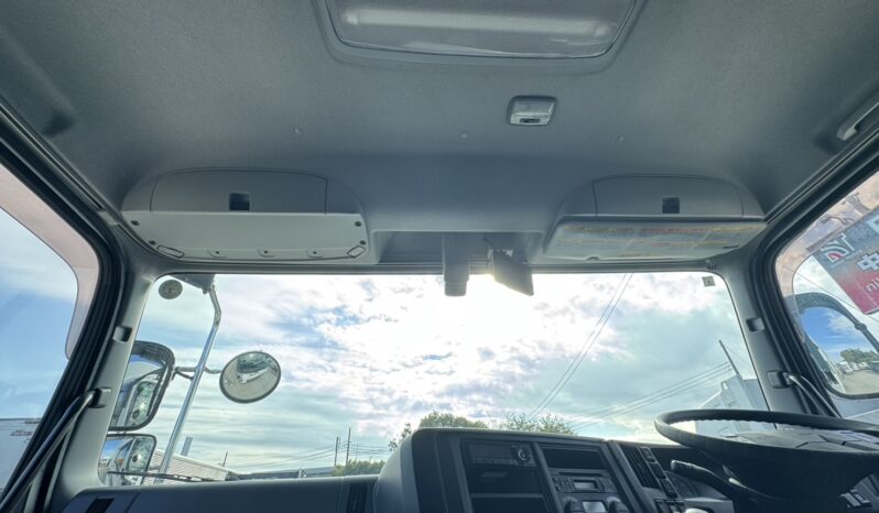 
								ギガ　ウィング　ロールーフ full									