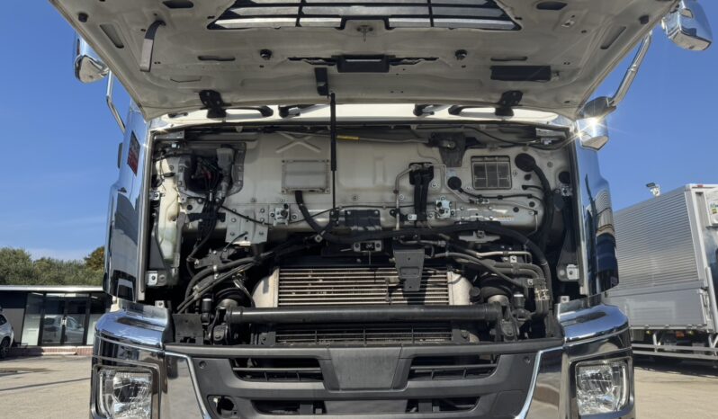 
								ギガ　ウィング　ロールーフ full									