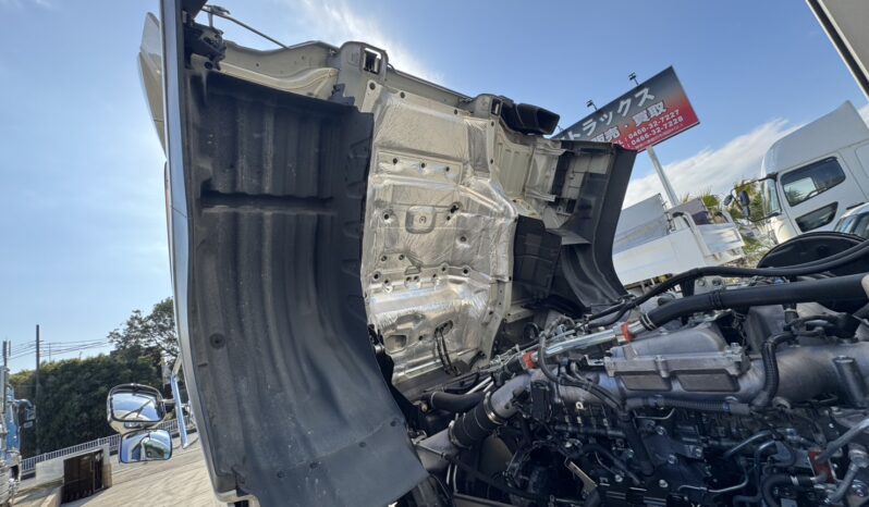 
								ギガ　ウィング　ロールーフ full									