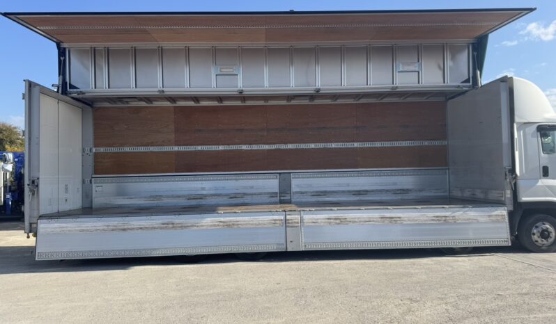 
								ギガ　ウィング　ロールーフ full									