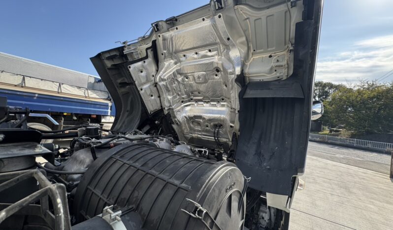 
								ギガ　ウィング　ロールーフ full									