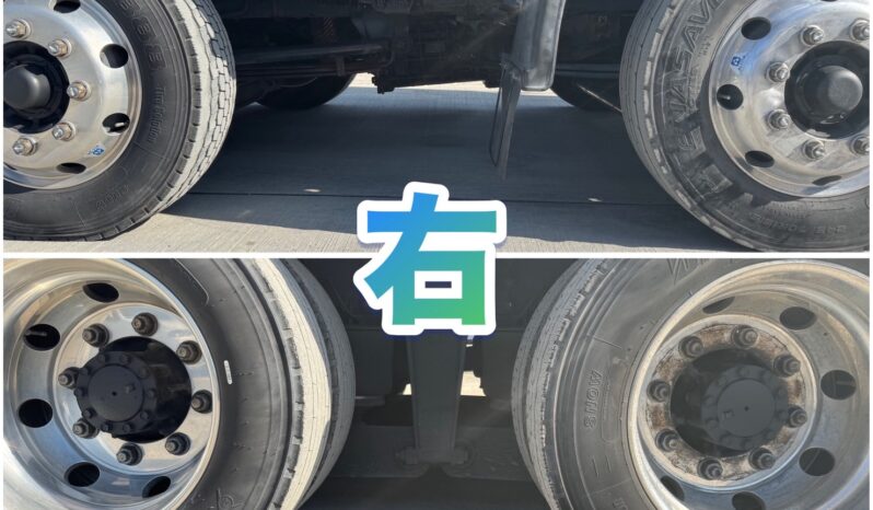 
								ギガ　ウィング　ロールーフ full									