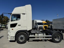 
										プロフィア　ヘッド　白 full									