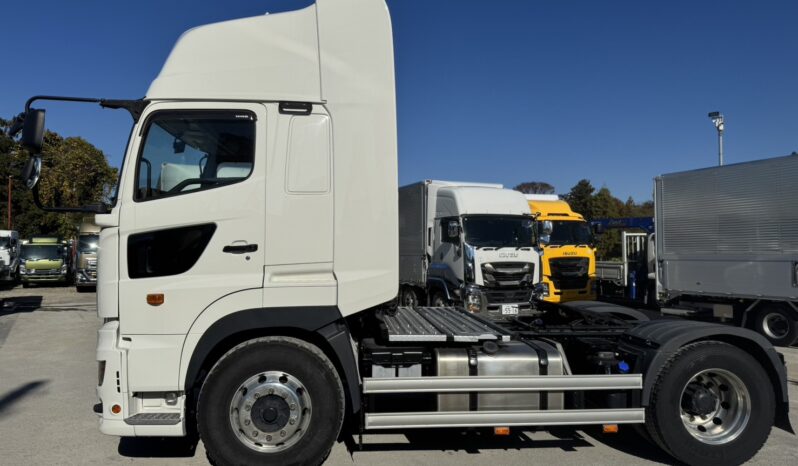 
								プロフィア　ヘッド　白 full									