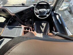 
										プロフィア　ヘッド　白 full									