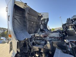 
										プロフィア　ヘッド　白 full									