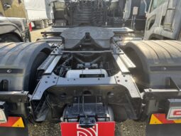 
										プロフィア　ヘッド　白 full									