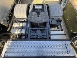 
										プロフィア　ヘッド　白 full									