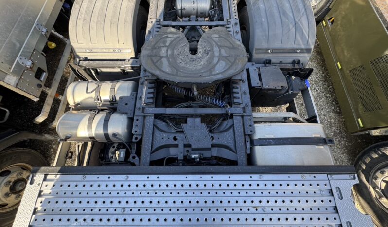 
								プロフィア　ヘッド　白 full									