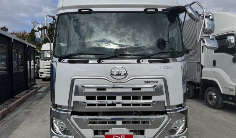 
								クオン　キャビン＆シャーシ full									