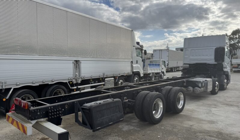 
								クオン　キャビン＆シャーシ full									