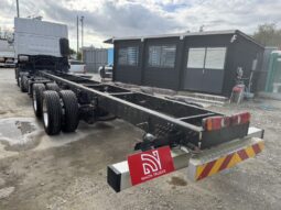 
										クオン　キャビン＆シャーシ full									