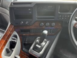 
										クオン　キャビン＆シャーシ full									