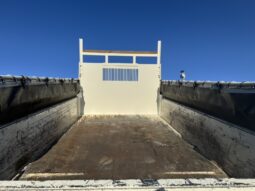 
										デュトロ　ローダーダンプ full									