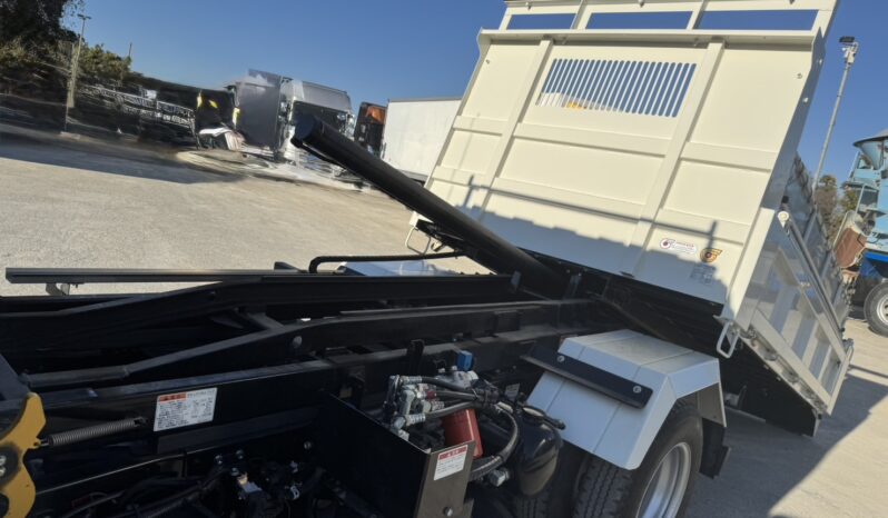 
								デュトロ　ローダーダンプ full									