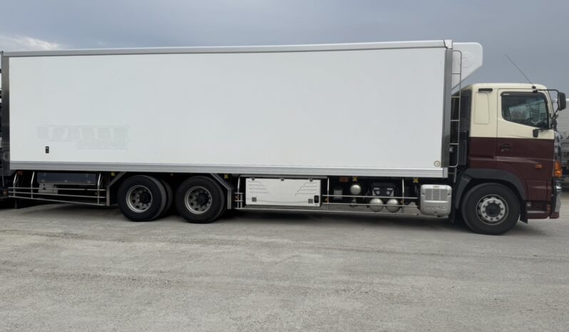 
								プロフィア　冷凍　茶・白 full									