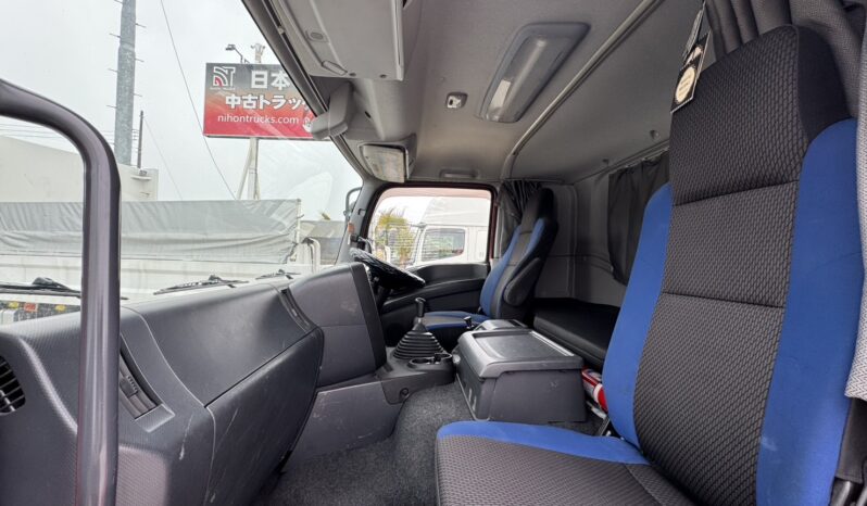 
								ギガ　平ボディー full									