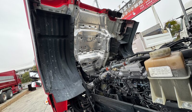 
								ギガ　平ボディー full									